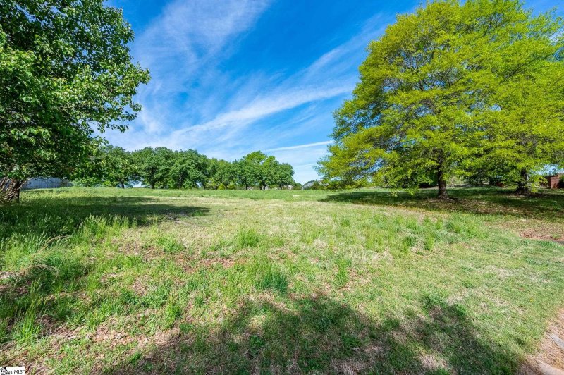 Property image 3 at 140 Lauden Drive, Moore, SC 29369