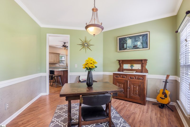 Property image 2 at 8 Renforth Road, Simpsonville, SC 29681