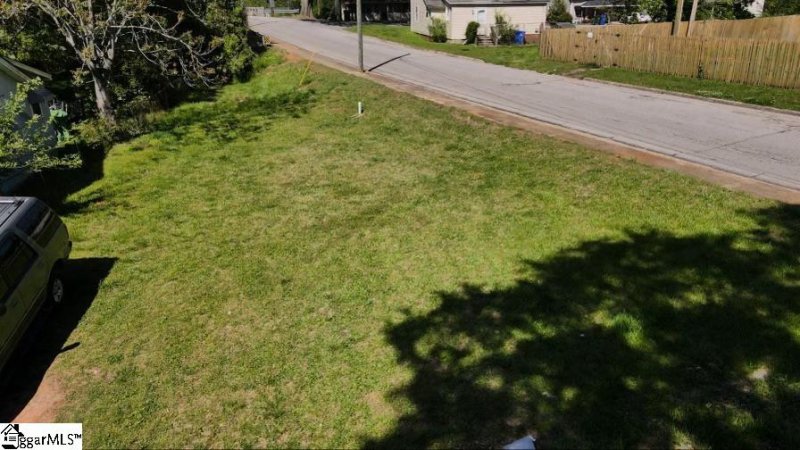 Property image 4 at 700 Birnie Street, Greenville, SC 29611-4910