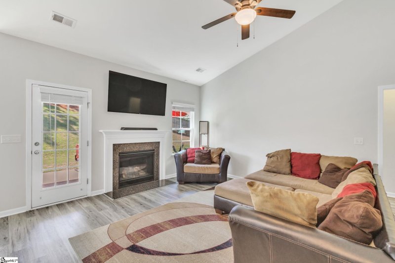 Property image 4 at 181 Rushing Waters Drive, Inman, SC 29349