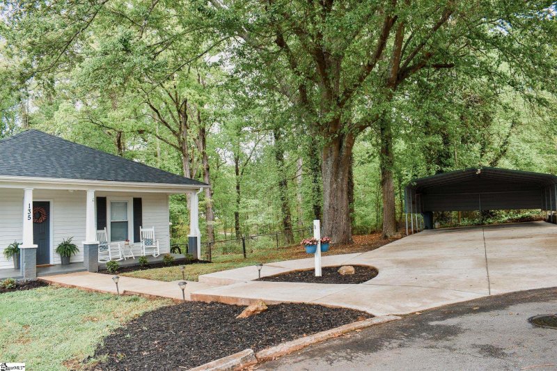 Property image 5 at 135 Margaret Street, Easley, SC 29640