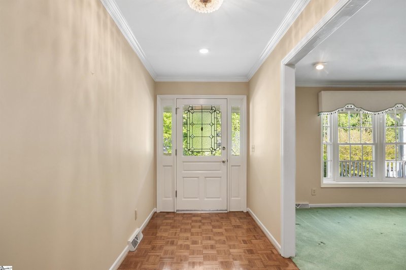 Property image 3 at 100 Rowland Court, Greer, SC 29650