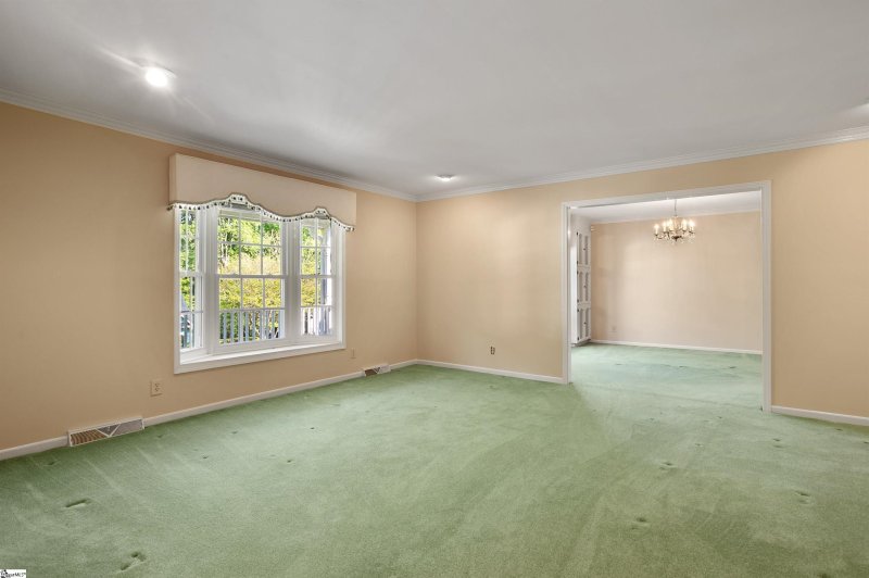 Property image 4 at 100 Rowland Court, Greer, SC 29650