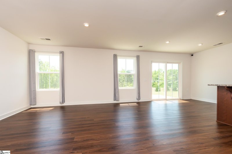 Property image 2 at 579 Olivia Springs Drive, Spartanburg, SC 29302