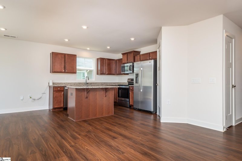 Property image 3 at 579 Olivia Springs Drive, Spartanburg, SC 29302