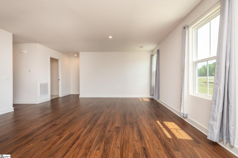 Property image 5 at 579 Olivia Springs Drive, Spartanburg, SC 29302