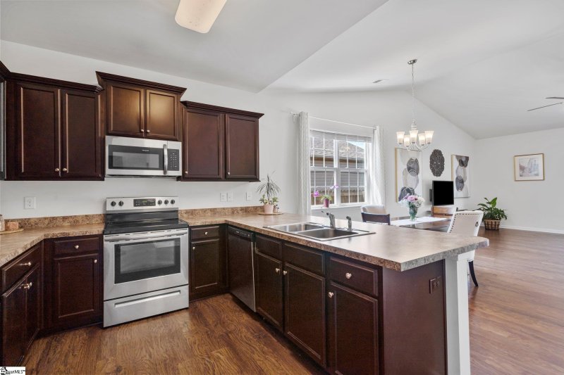 Property image 4 at 709 Longhorn Drive, Piedmont, SC 29673