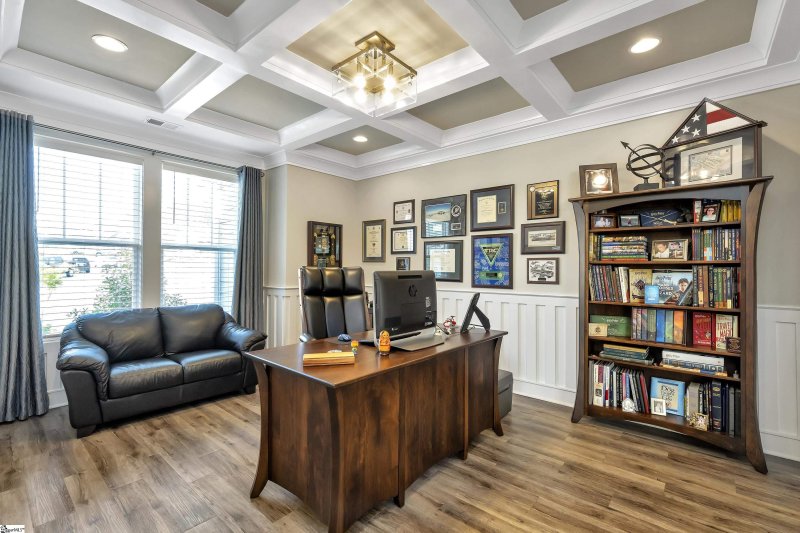 Property image 3 at 858 Sterling Drive, Boiling Springs, SC 29316