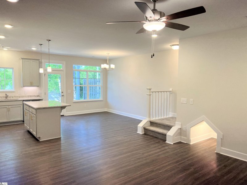 Property image 3 at 113 Callen Drive, Greenville, SC 29607