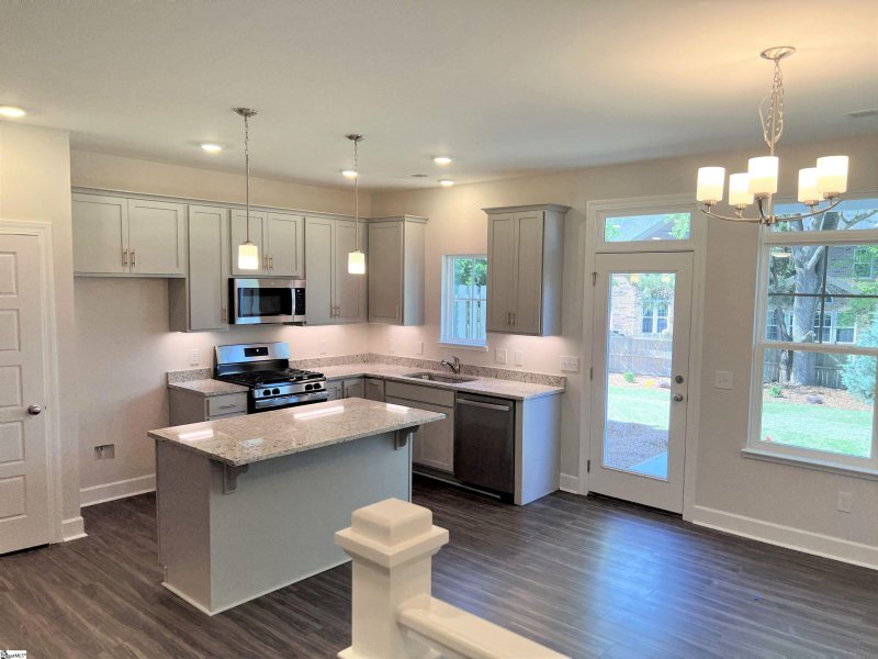 Property image 5 at 113 Callen Drive, Greenville, SC 29607