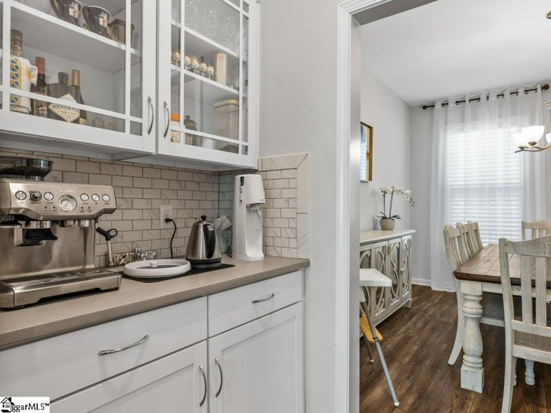 Property image 5 at 618 N Meadows Lane, Easley, SC 29642