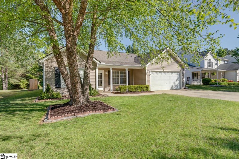 Property image 2 at 280 Rivers Edge Drive, Easley, SC 29642