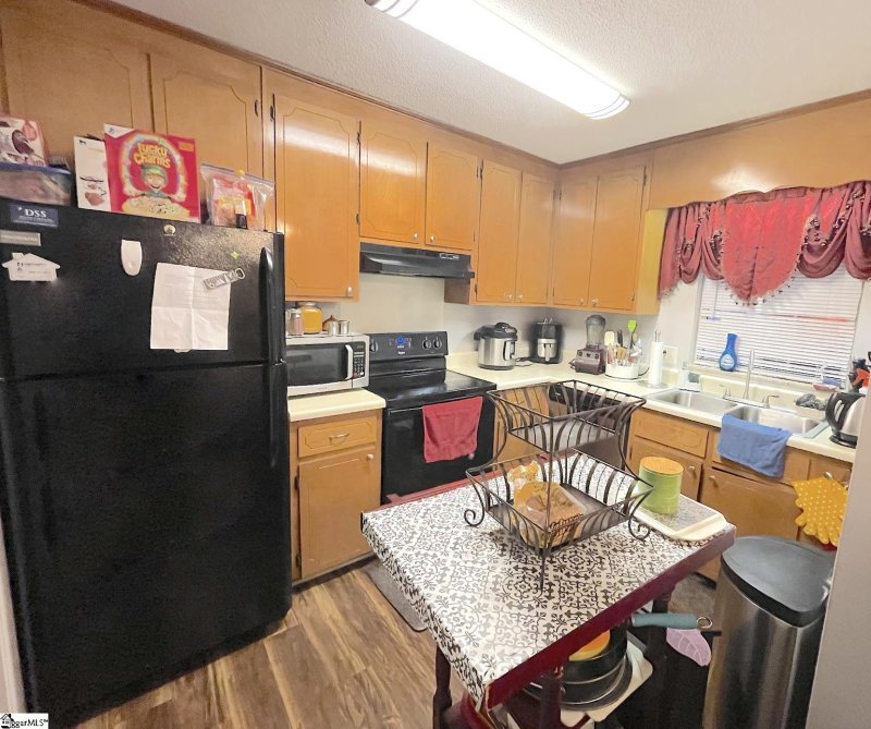 Property image 3 at 142 Shady Tree Drive, Taylors, SC 29687