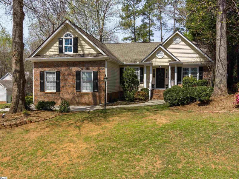 Property image 2 at 1 Charlestown Court, Mauldin, SC 29662