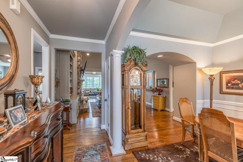 Property image 5 at 8 Aldgate Way, Greer, SC 29650