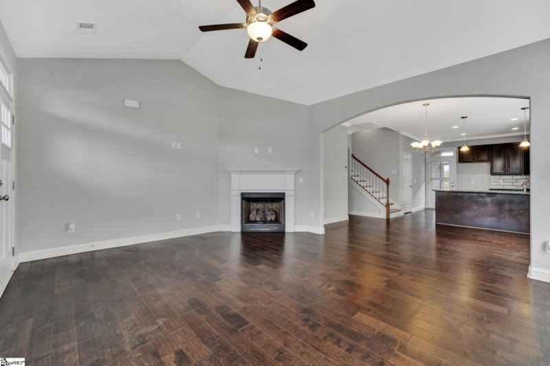 Property image 2 at 149 Bur Oak Drive, Taylors, SC 29687