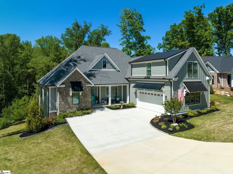 Property image 2 at 206 Braxton Meadows Drive, Simpsonville, SC 29681