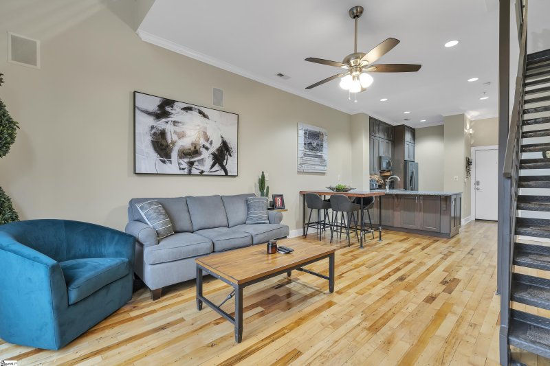 Property image 5 at 101 W Court Street, Greenville, SC 29601