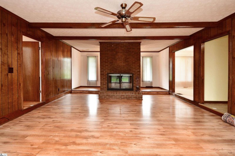 Property image 4 at 101 Longview Terrace, Easley, SC 29642