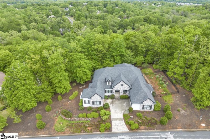Property image 2 at 245 Abenaki Way, Piedmont, SC 29673
