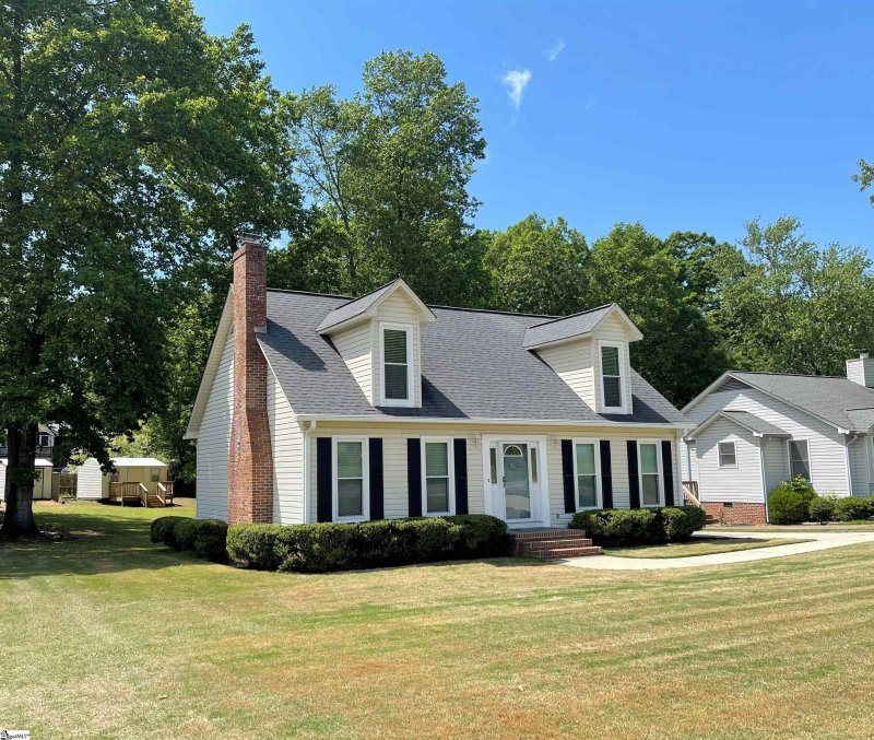 105 Baldwin Circle