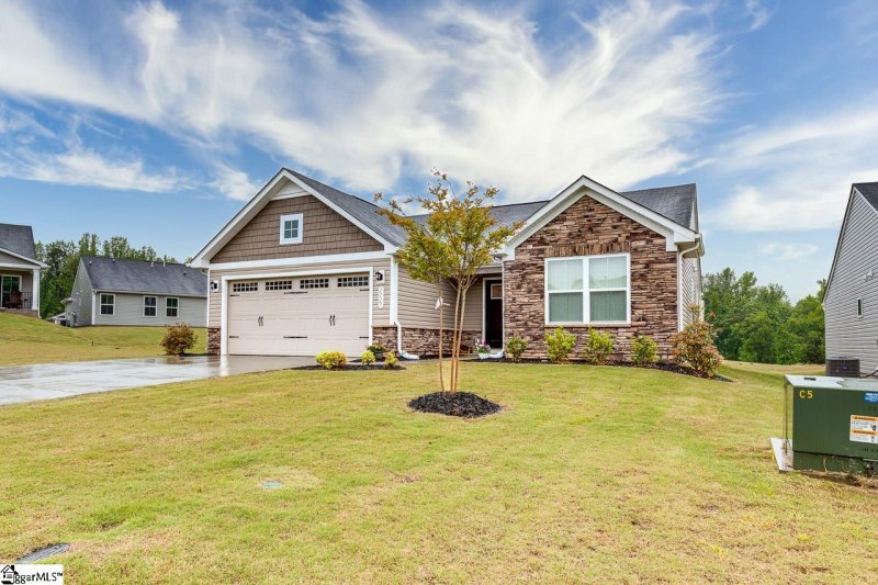 Property image 4 at 1117 Spring Morning Court, Spartanburg, SC 29302-4689