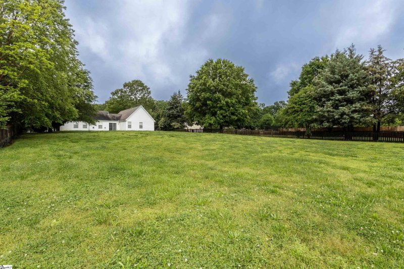 Property image 5 at 120 Largess Lane, Piedmont, SC 29673