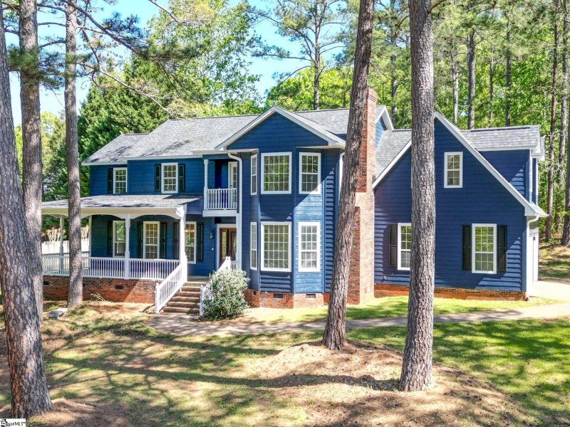 556 Windridge Circle