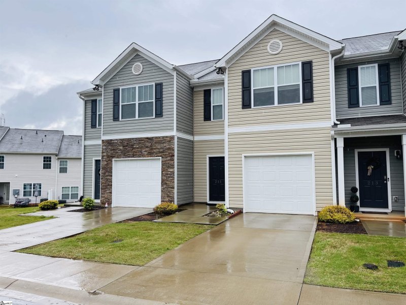 Property image 3 at 211 belmar Road, Greer, SC 29650