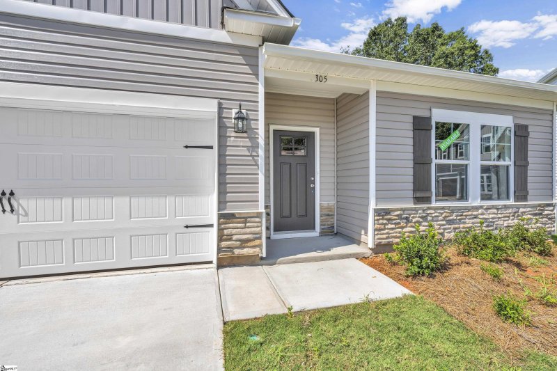 Property image 3 at 305 Videre Woods Court, Piedmont, SC 29673