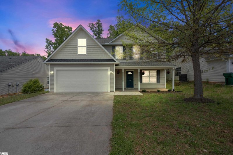 Property image 2 at 223 Stockbridge Drive, Spartanburg, SC 29301
