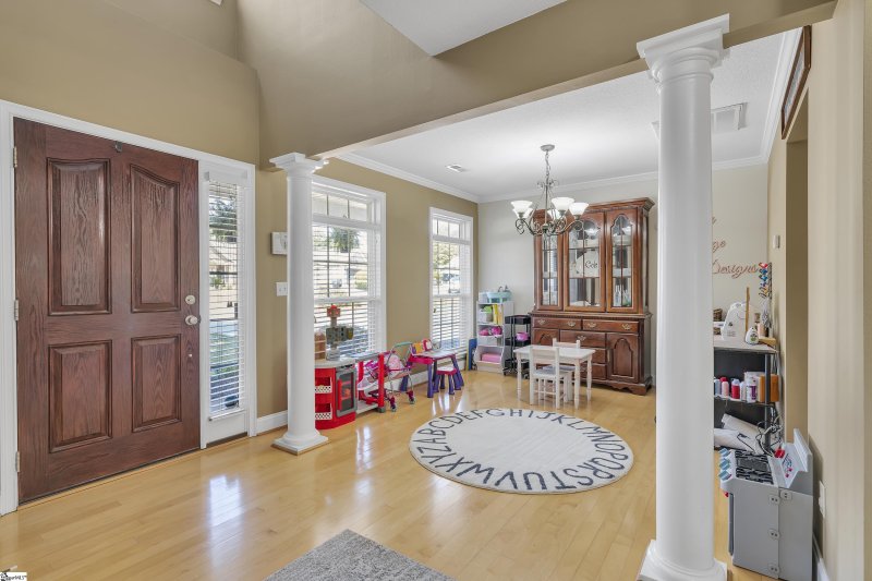 Property image 3 at 15 Southern Height Drive, Greenville, SC 29607