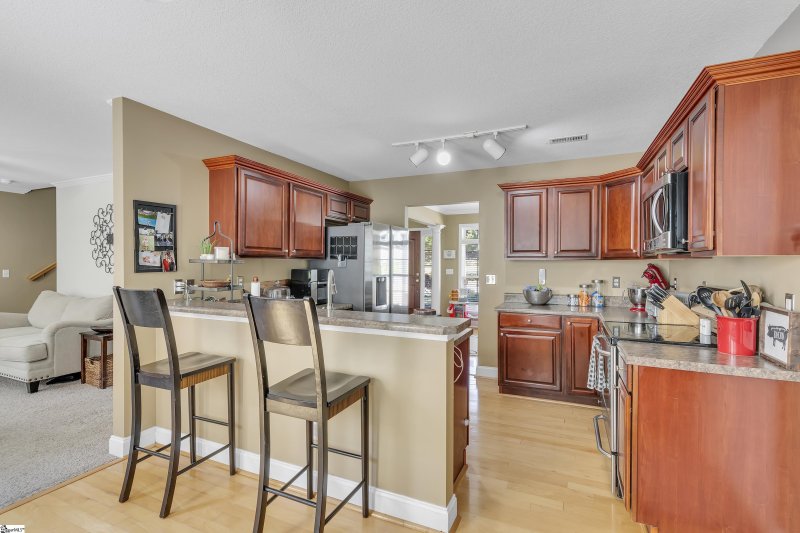 Property image 5 at 15 Southern Height Drive, Greenville, SC 29607