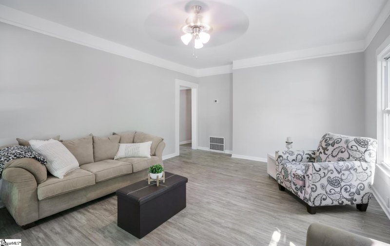 Property image 4 at 208 Iselin Street, Simpsonville, SC 29681