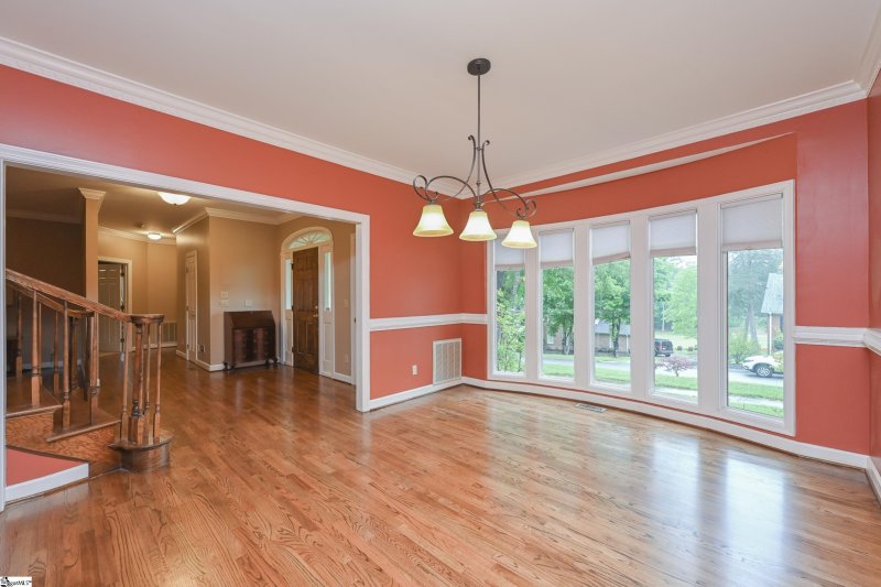 Property image 3 at 201 Ledgewood Way, Greenville, SC 29609