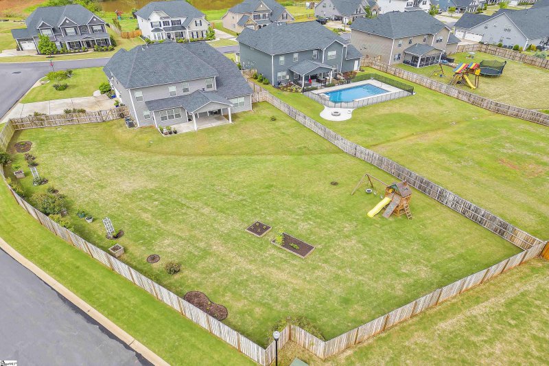 Property image 4 at 200 Lakeway Place, Simpsonville, SC 29681