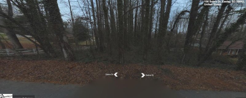 Property image 2 at 105 Sabra Drive, Easley, SC 29642