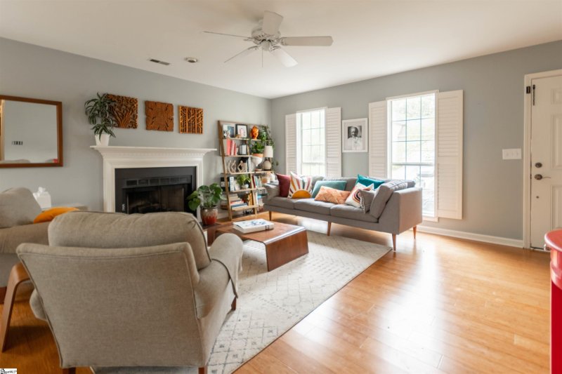 Property image 2 at 308 BIRKENSTOCK Court, Simpsonville, SC 29681