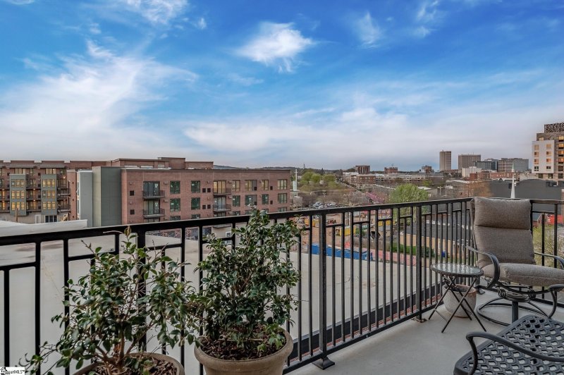 Property image 5 at 110 N Markley Street, Greenville, SC 29601