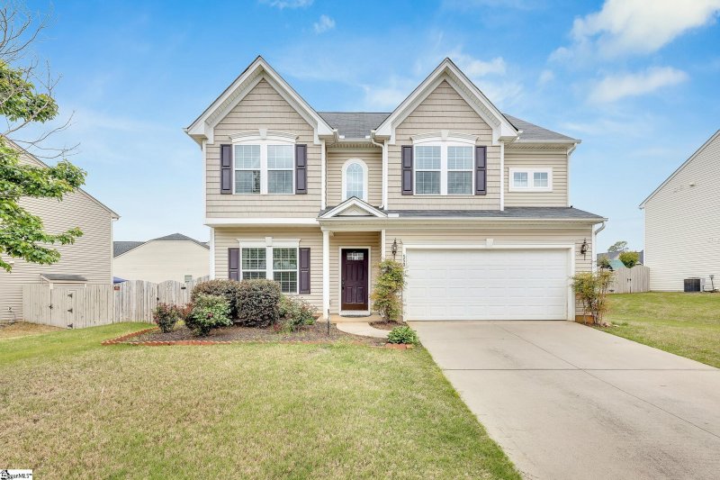 Property image 2 of 553 Marchbanks Road in Glen Lake, Boiling Springs, SC 29316-9302