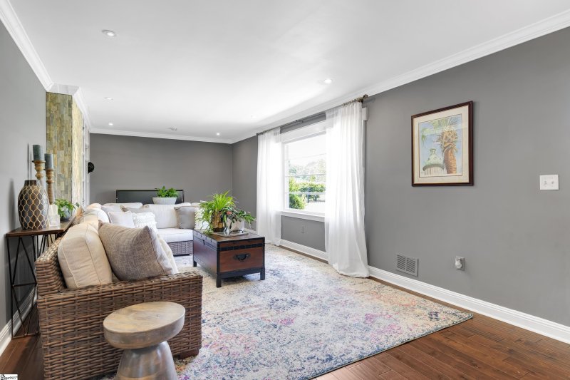 Property image 4 at 104 Central Avenue, Mauldin, SC 29662