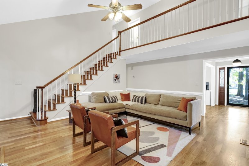 Property image 3 at 5 Clevington Court, Simpsonville, SC 29681