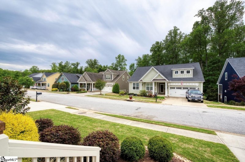 Property image 3 at 61 Palladio Drive, Greenville, SC 29617