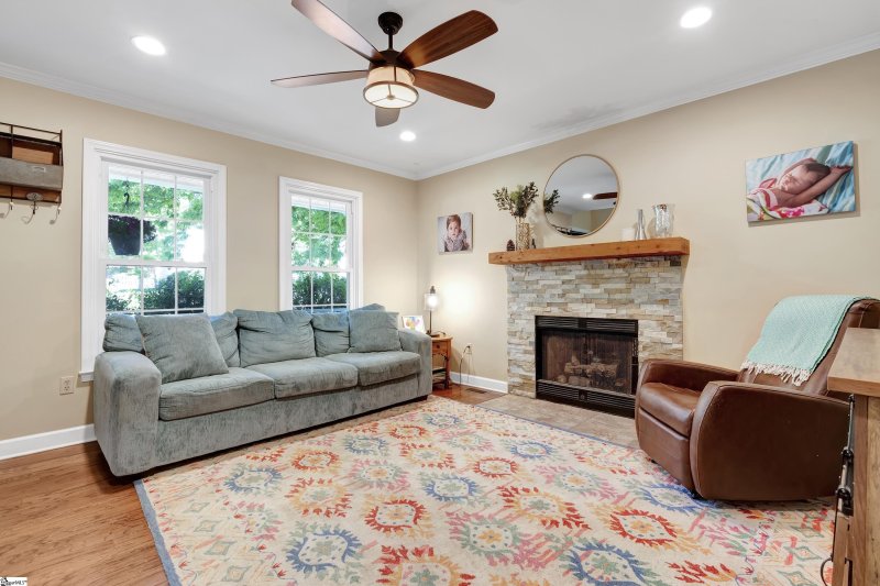 Property image 4 at 1031 Summit Drive, Greenville, SC 29609