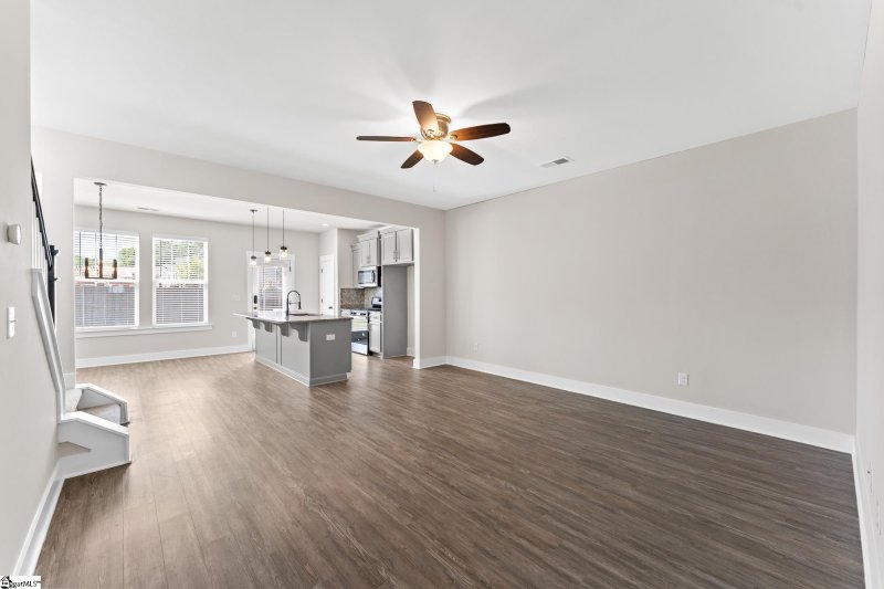 Property image 2 at 104 Addington Lane, Simpsonville, SC 29681