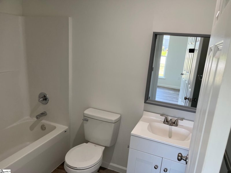 Property image 3 at 207 Dillon Drive, Clinton, SC 29325