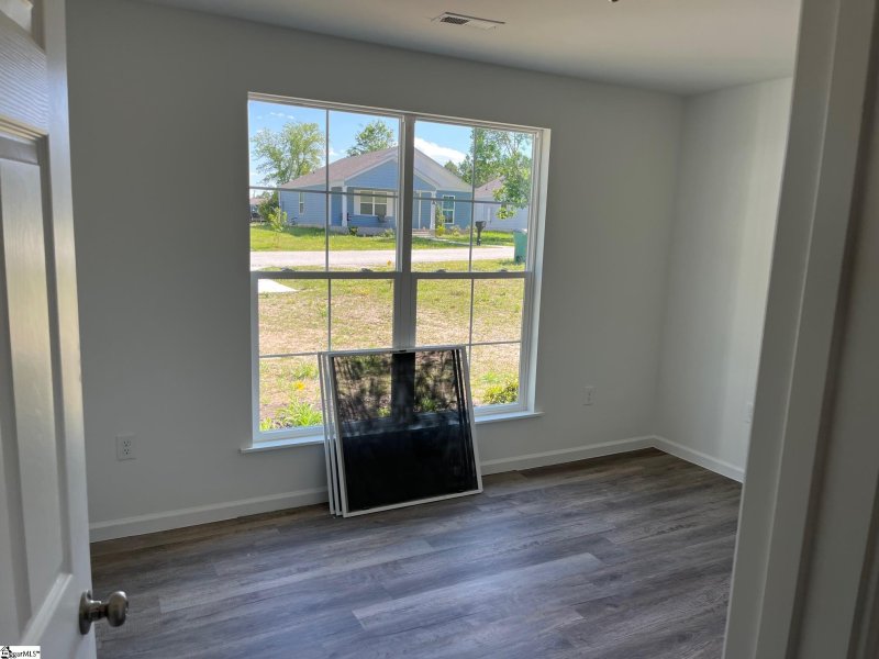 Property image 4 at 207 Dillon Drive, Clinton, SC 29325