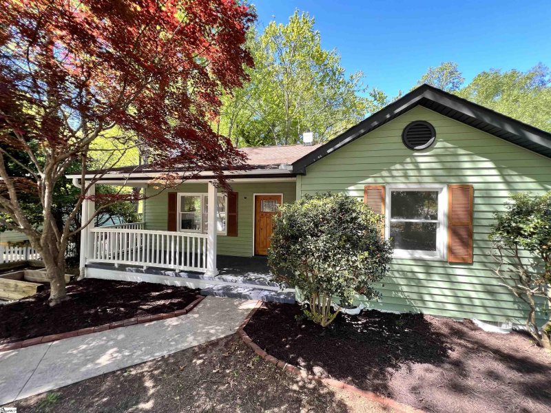 Property image 3 at 12 Mayfair Drive, Taylors, SC 29687