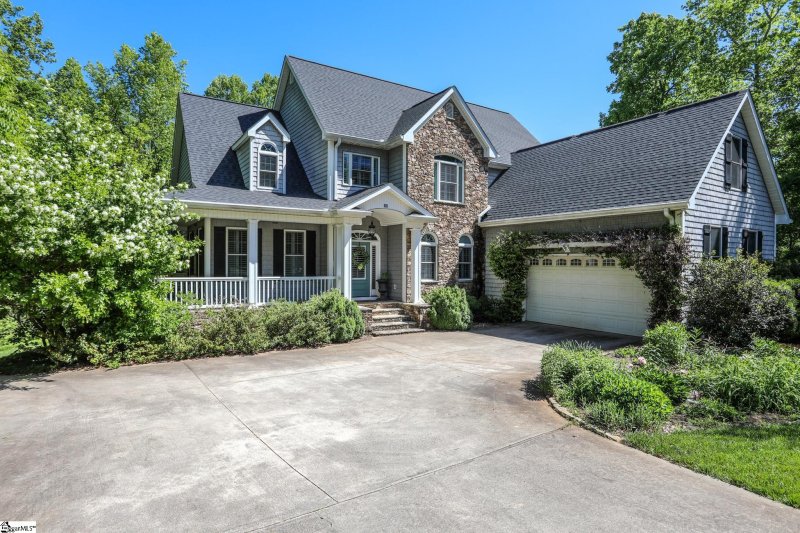 Property image 2 at 153 Upper Lake Drive, Easley, SC 29640