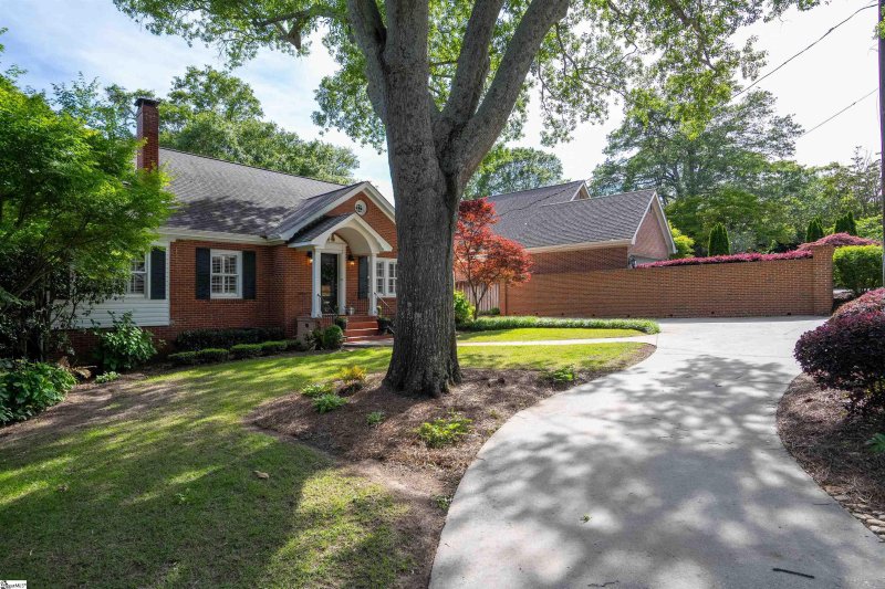 Property image 5 at 12 Byrd Boulevard, Greenville, SC 29605